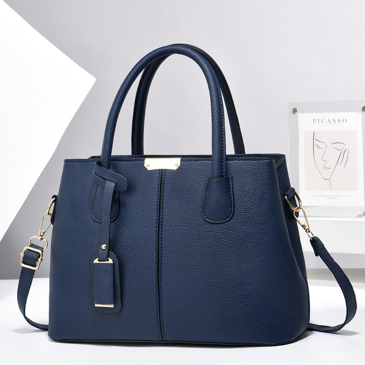 The Amara Shoulder Bag